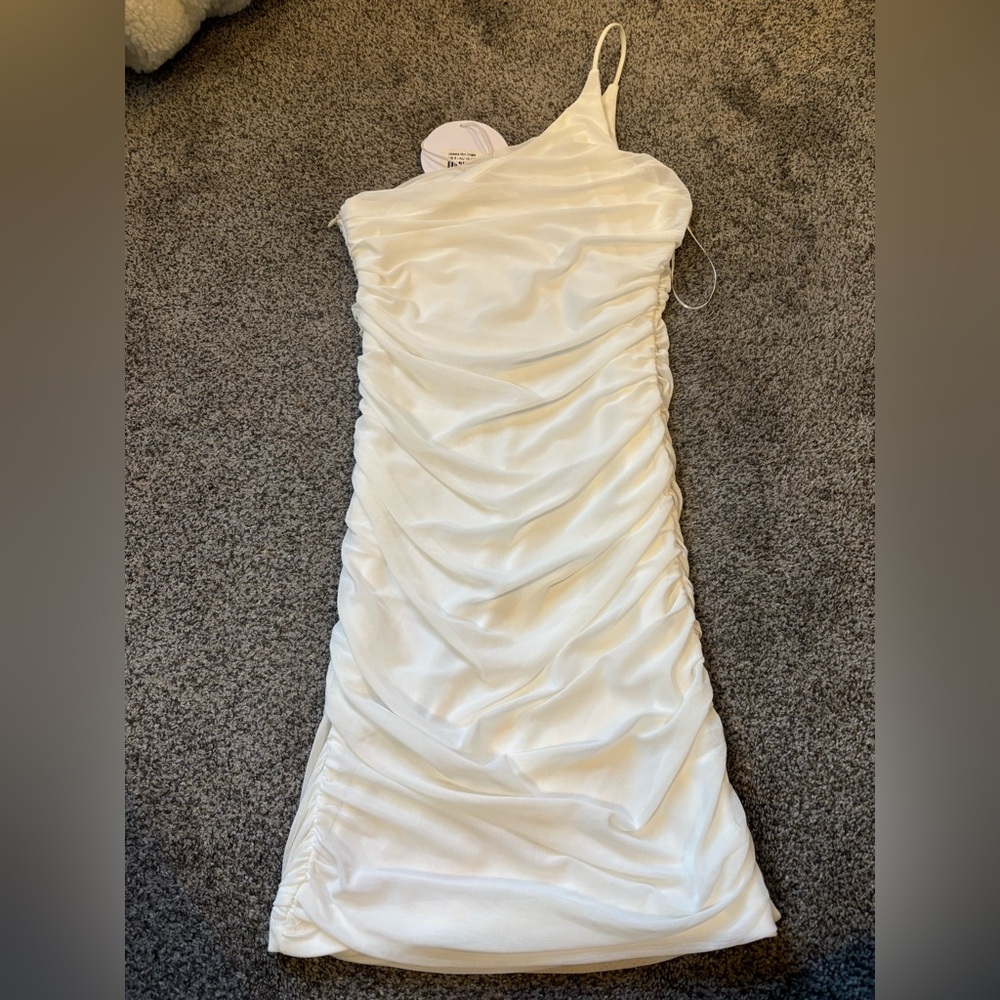 Princess Polly Jocasta Dress - Picture 4 of 4